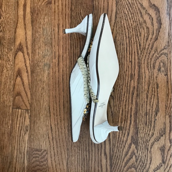 Penny Loves Kenny Lovely bead embroidered kitten heels women’s - Picture 7 of 11